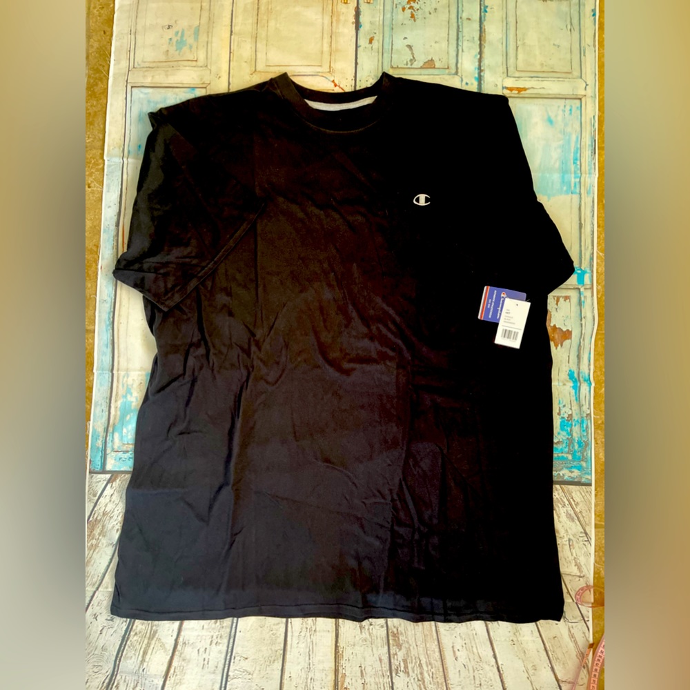 Black Champion tshirt